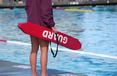 big booty lifeguard|Lifeguard workout: push.